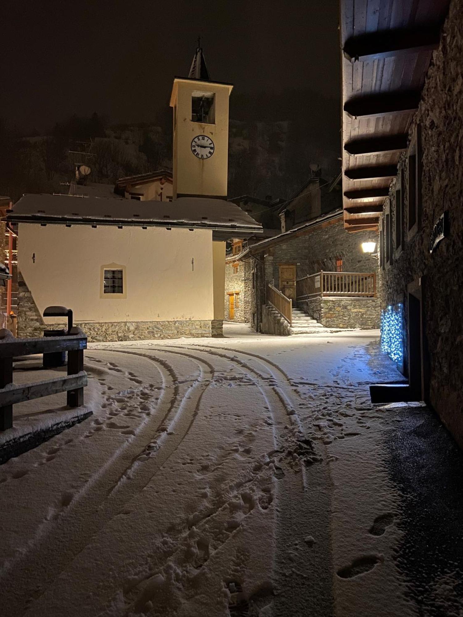 Les Cheminees Appartement La Thuile Buitenkant foto